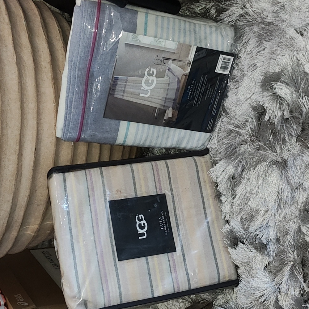 UGG shower curtain bundle